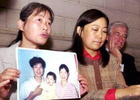 江泽民因群体灭绝罪在比利时被起诉(图)