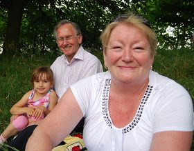 安说:我很喜欢法轮功队伍