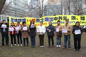 当天有十多人亲自来领取了他们的三<span