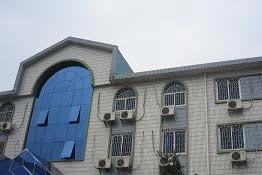 '捞刀河洗脑班非法关押大楼南面(共四层,法轮功学员通常被囚禁在三楼,朝北的房间)'