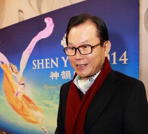 图2:韩国家喻户晓的政治家与诗人朴哲彦:神韵给我们带来温暖又纯净的信息