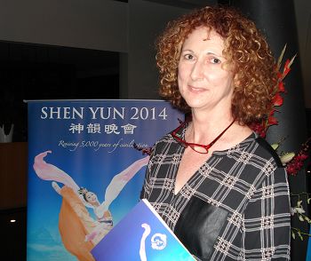 图7:音乐家Debora