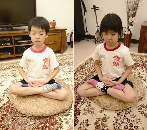 图1.心明和弟弟子明俩都是法轮大法小弟子