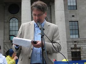 心理医生戴柯林•莱恩斯