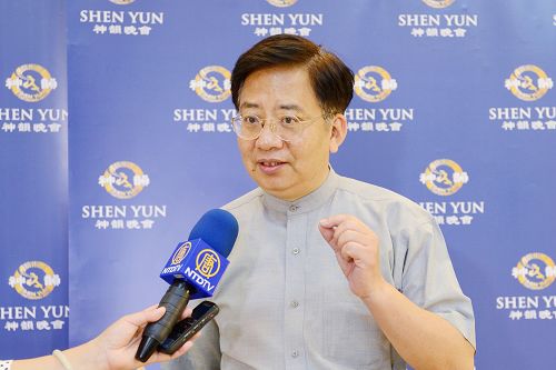 艺术家于传骐赞叹神韵正开创色彩的新象,且是非常具有气度的大格局。