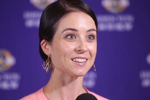 墨尔本古典芭蕾舞学院(Melbourne School of Classical Dance)总监Kate Reilly女士认为,神韵演出绝对世界一流。