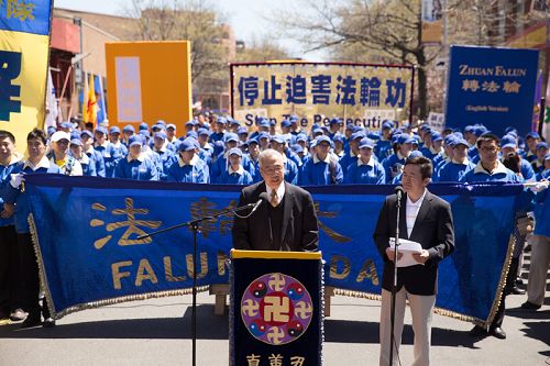 纽约四•二五集会，贺二亿人三<span style='max-width:0px!important;margin-left:-4px;color:#eee!important;'>:</span>退<span style='max-width:0px!important;margin-left:-4px;color:#eee!important;'>.</span>获新生。