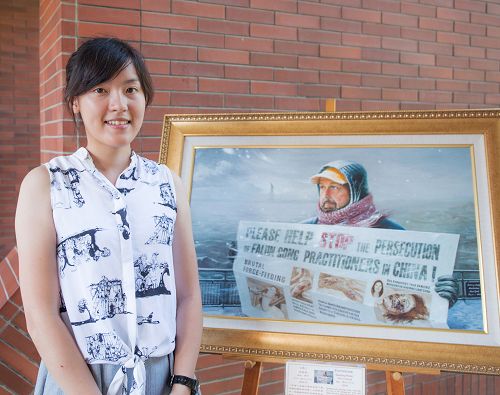 图8：企管系的文馨修炼大法后，能稳定自己的脾气，比较有爱心，气质有很大的变化。