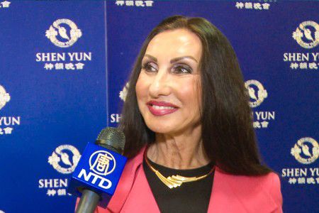 社交名媛玛丽斯•沙菲(Marlis Shafi)看神韵身心受益