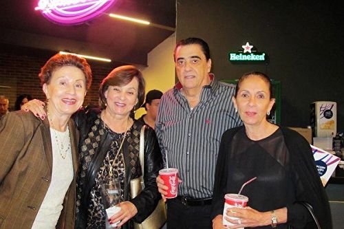 '图8:三月十十八日下午,来自蒙特雷当地上流社会的社交名媛Bissi