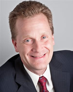 长岛河源镇镇长(Town of Riverhead)肖恩•沃尔特(Sean M. Walter)