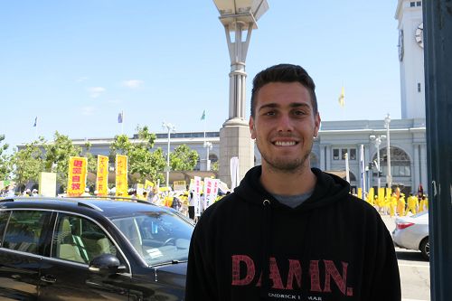 图29:电影学校的学生Kian Kazemi