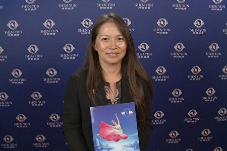 '图6:南澳查尔斯特市(Charles Sturt)市议员阮莹(Oanh Nguyen)表示:“太精彩了,这是我第二年观看神韵,能再次观看真的备感荣幸,精彩纷呈,真不愧是世界顶级的演出。”'