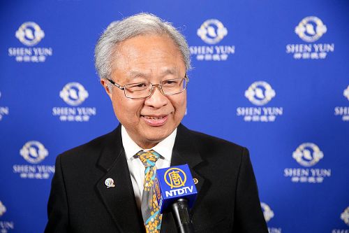 台湾名医师谢汉池表示神韵正能量给人身心灵的满足和享受,可以舒畅缓和各方面的压力,产生善的循环。