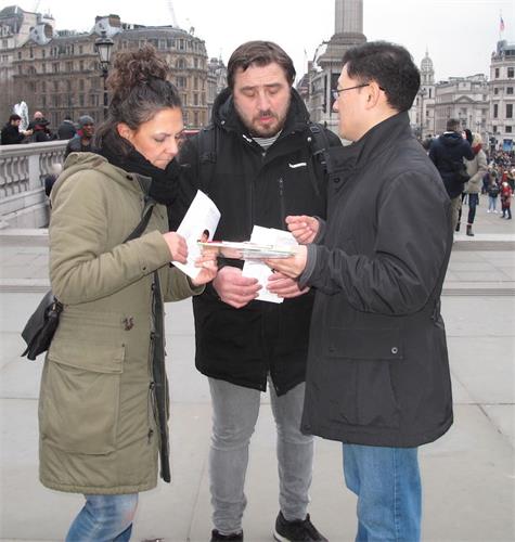 '图5～8：庆祝三亿中国人三<span