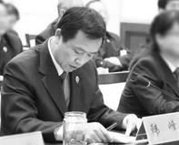 '检察长:韩峰 0476-4238888 18547620999 13904762960'