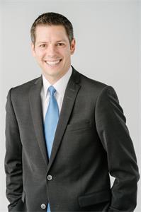 '图1:曼尼托巴省省会温尼伯(Winnipeg)市长褒曼(Brian Bowman)'