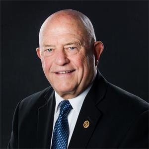 '图5:大多伦多地区密西沙加市第六区市议员斯塔(Ron Starr)'