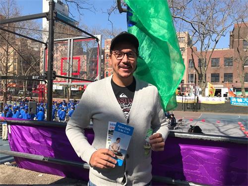 '图9:来自巴西的观众瑞卡'