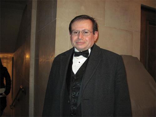 '图9:Sanveo, Inc工程部副总裁璜·欧洛斯柯(Juan Orosco)'