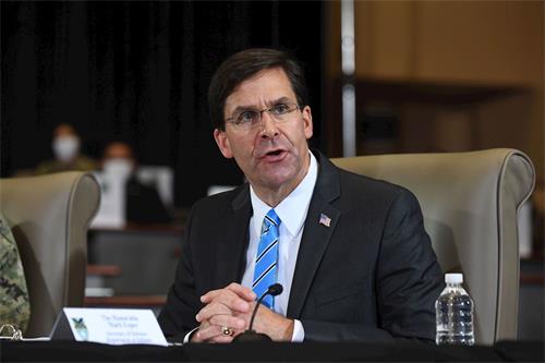 '图2：美国国防部长埃斯珀（Mark Esper）指出，解放军不是为中国服务，而是效命于中共。他敦促其它印太地区国家与美国一同对抗中共。'