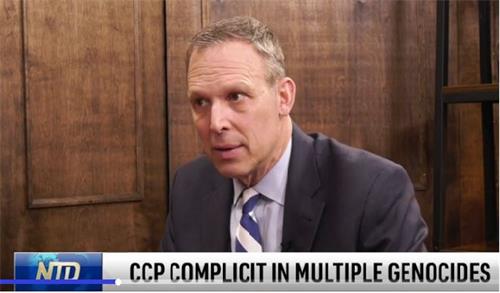 '图3：二月二日，美国国会议员Scott Perry接受新<span