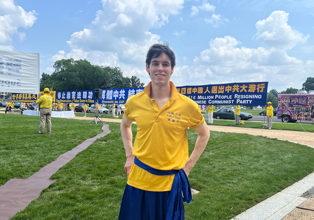 图20:罗伯特希望更多的人了解法轮功真相。