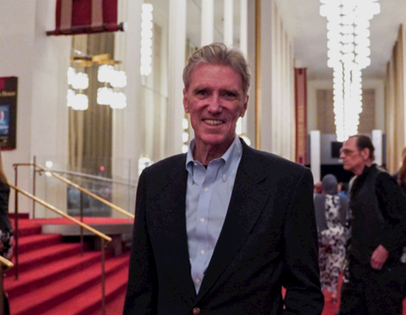 '图16:美国智库学者、著名媒体人比尔·沃尔顿(Bill Walton)'