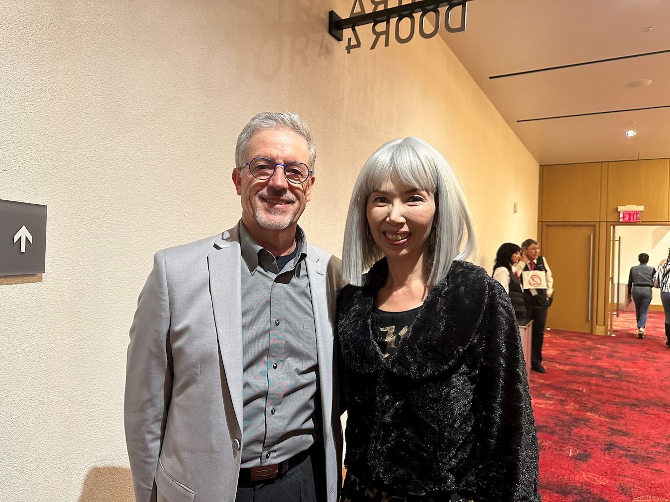 '图21:莎拉・李(Sarah Lee)和丈夫(明慧网)'