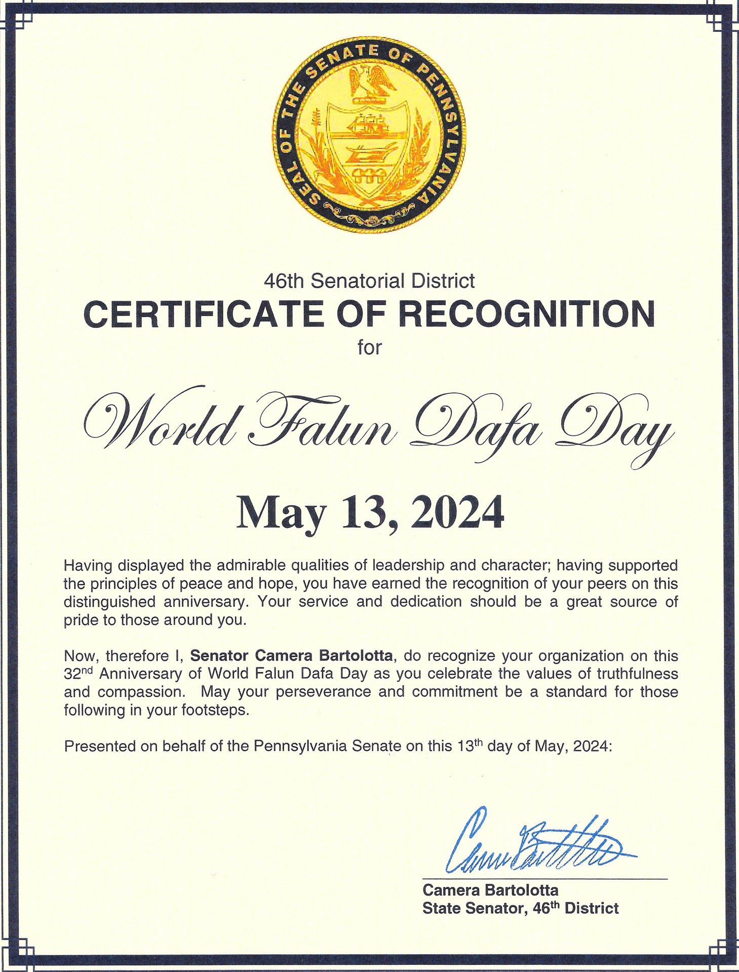 图9:宾州第46区参议员卡梅拉‧巴托洛塔(Camera Bartolotta)颁发证书