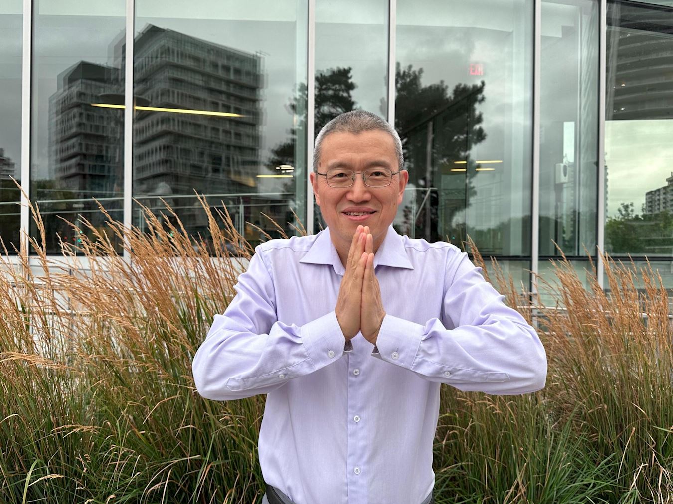 '图4:迈克恭祝师父中秋快乐!'