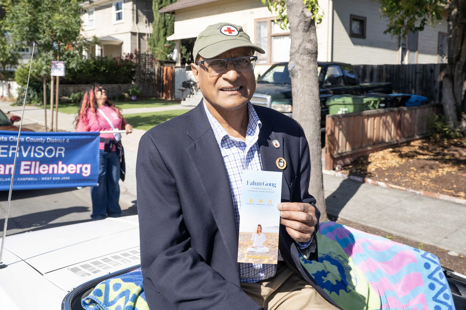 图9:市议员苏丹舒·贾恩钦佩法轮功。