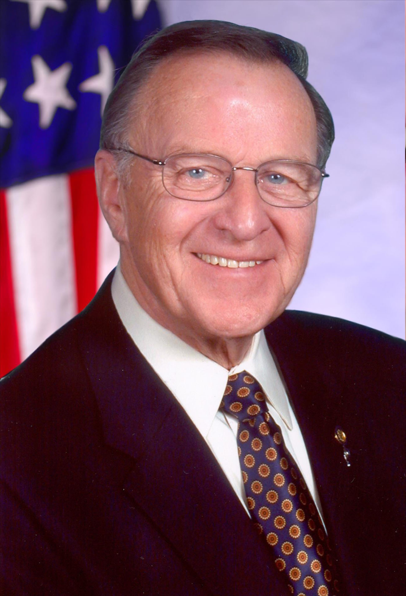 图6:众议员大卫‧麦克唐纳(David G. McDonough)