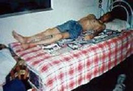 '刚从监狱回家的杨建坡'