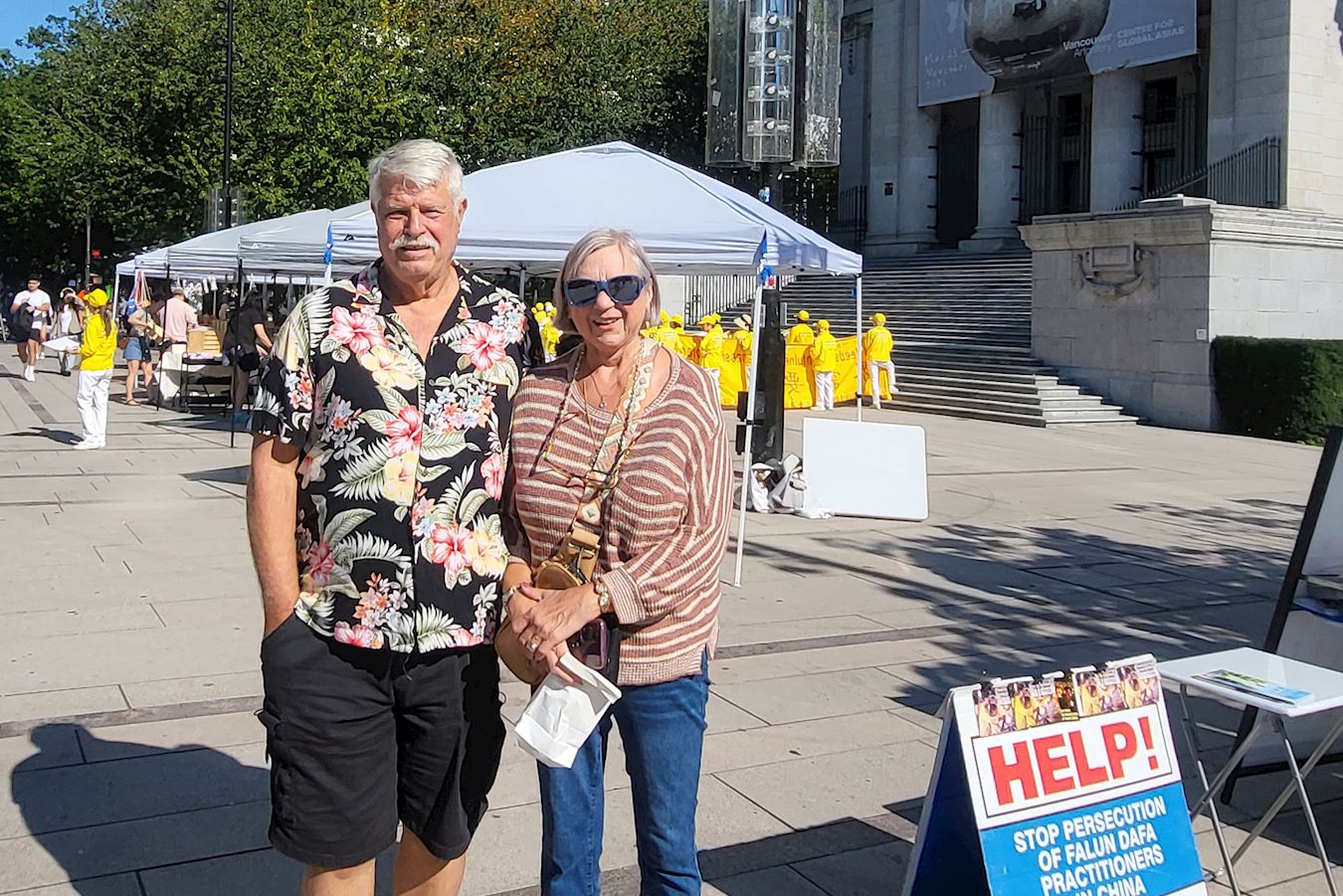 '图9:来自美国印第安州的瑪莉(Mary)和查克(Chuck)。'