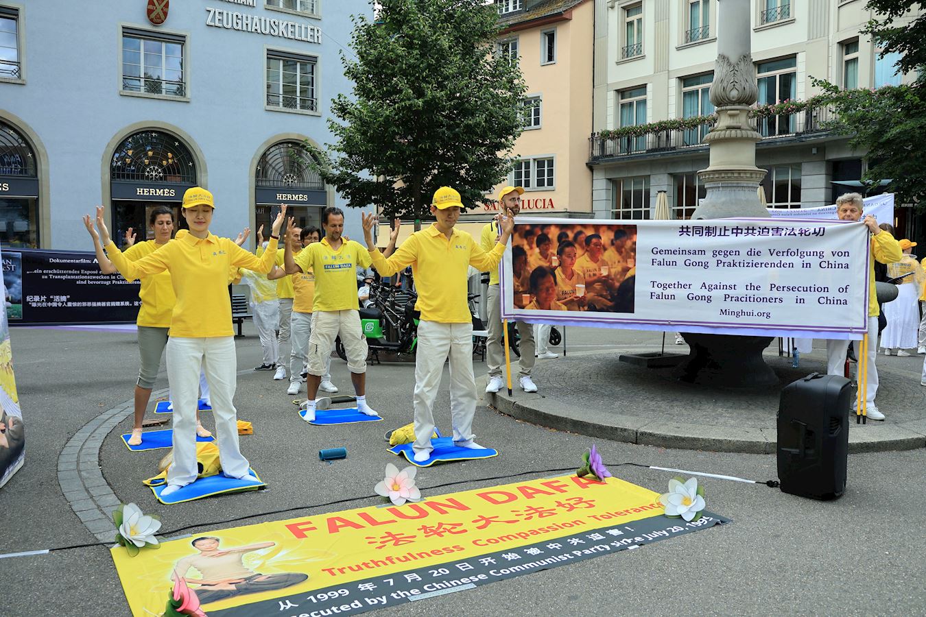 '图1~3:功法演示,展现大法的美好'